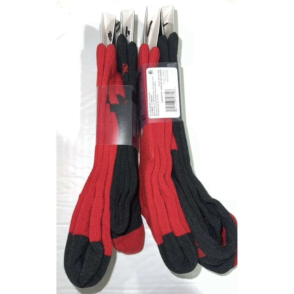 NFL Tampa Bay Buccaneers Adult Crew Socks 2 Pairs Size M/L M(8-12), W(9.5-13.5)